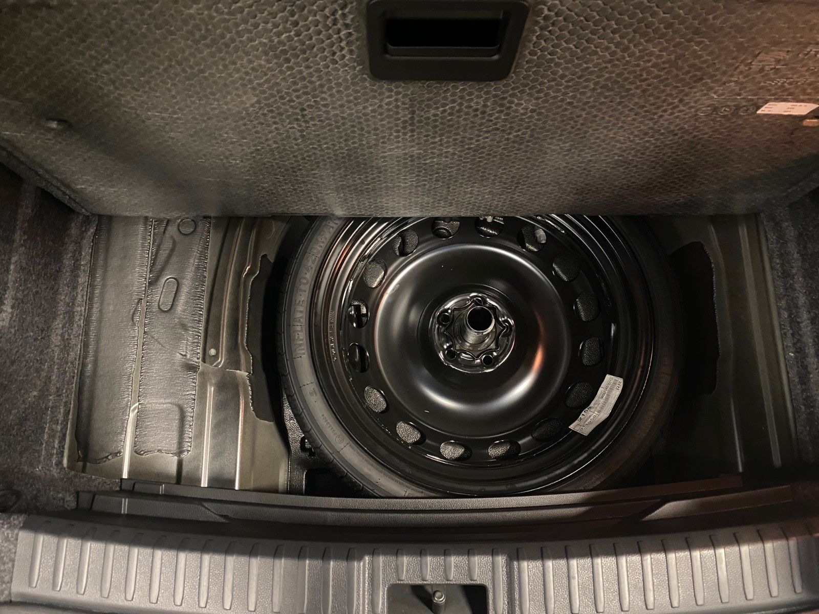 Fahrzeugabbildung SEAT Ibiza 1.0 TSI Style+5 Jah GARANTIE+KAMERA+PDC+BC