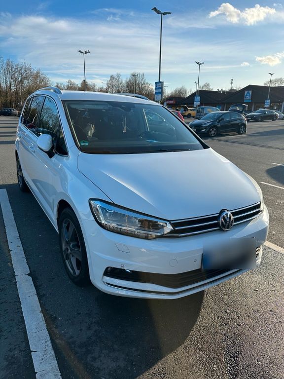 Image of Volkswagen Touran