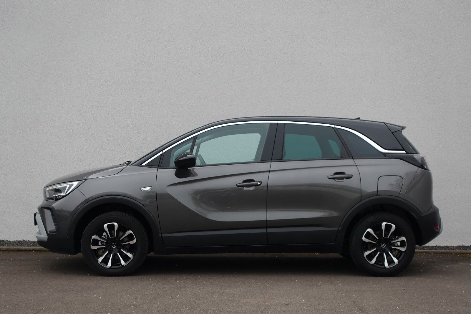 Fahrzeugabbildung Opel Crossland 1.2T Elegance Navi,Allwetter,PDC,SHZ