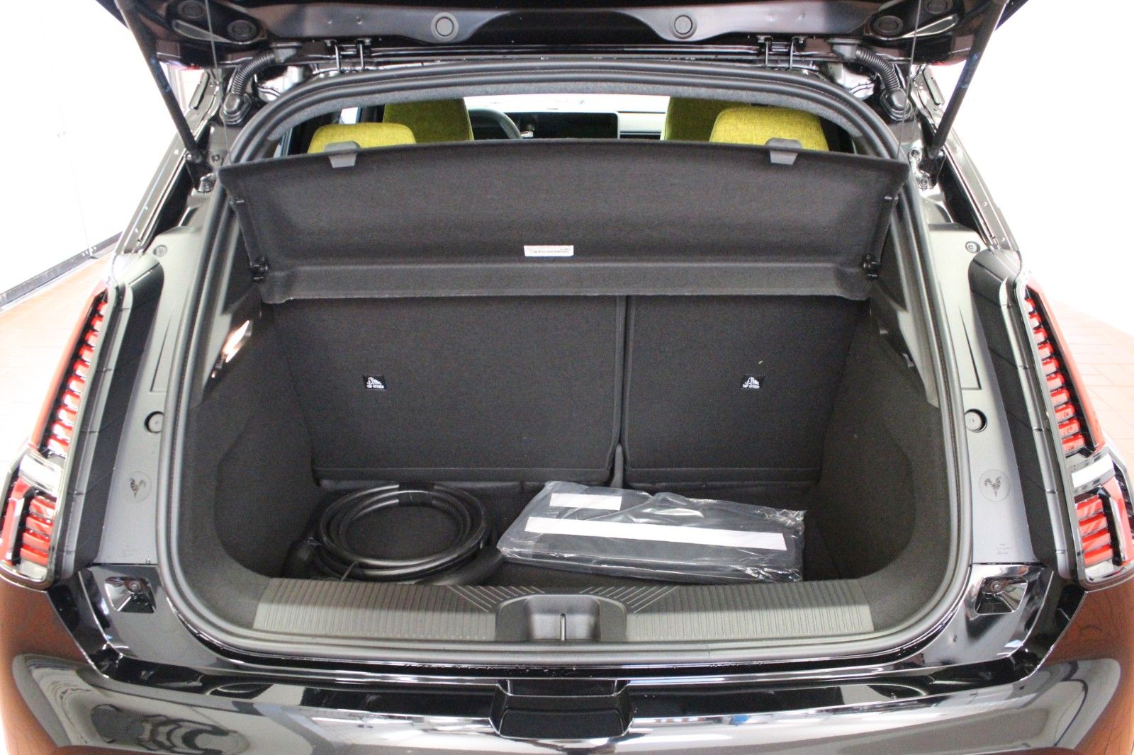 Fahrzeugabbildung Renault R 5 Iconic Five 120 Urban Range*Harman Kardon*