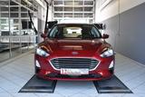 Ford Focus 1.5 EcoBoost Titnaium Automat Navi*Klima*T - Ford Focus mit Benzin-Antrieb: Limousine, Automatik