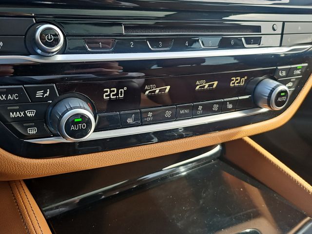 530i Touring Automatik Luxury Line