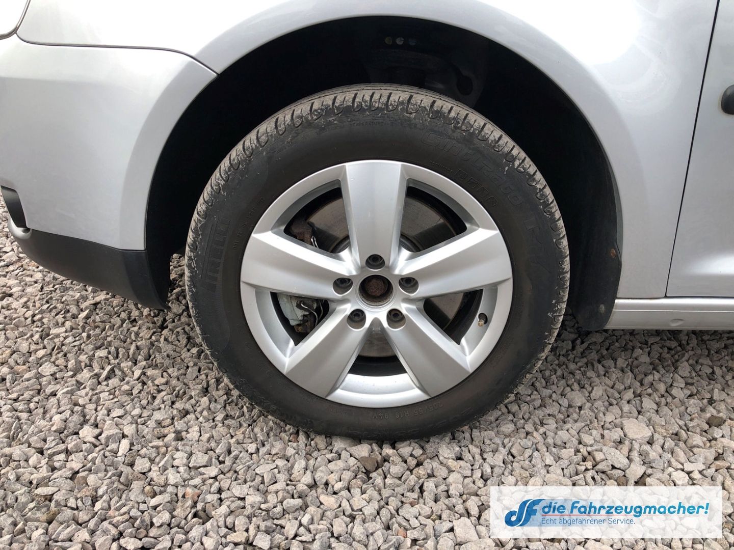 Fahrzeugabbildung Volkswagen Caddy Life Family 1.9 TDI *BEHINDERTENGERECHT