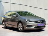 Opel Astra K Sports Tourer Elegance Start/Stop Automa - Opel Astra: Elegance