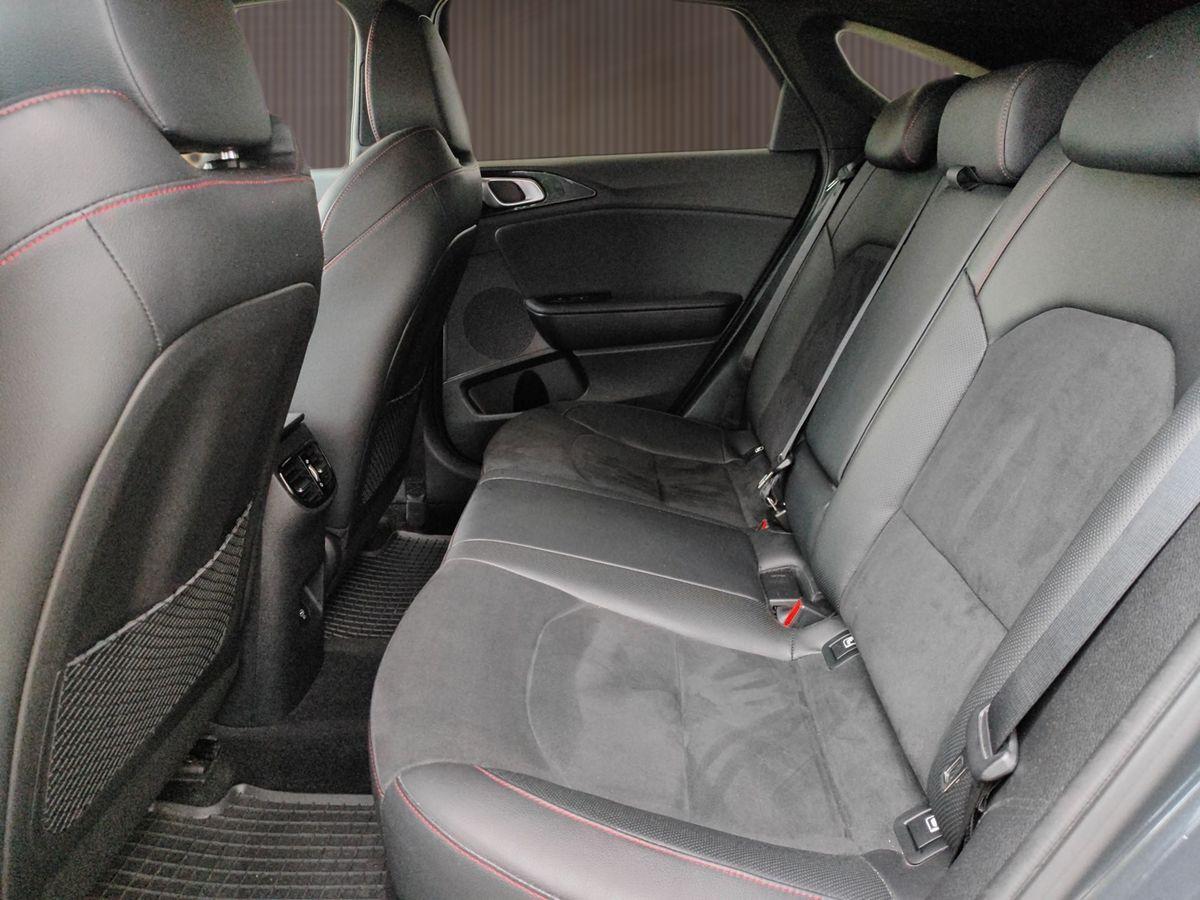 Kia ProCee'd 1.6 T-GDI DCT GT LED|Navi|4xSHZ|virt.Co