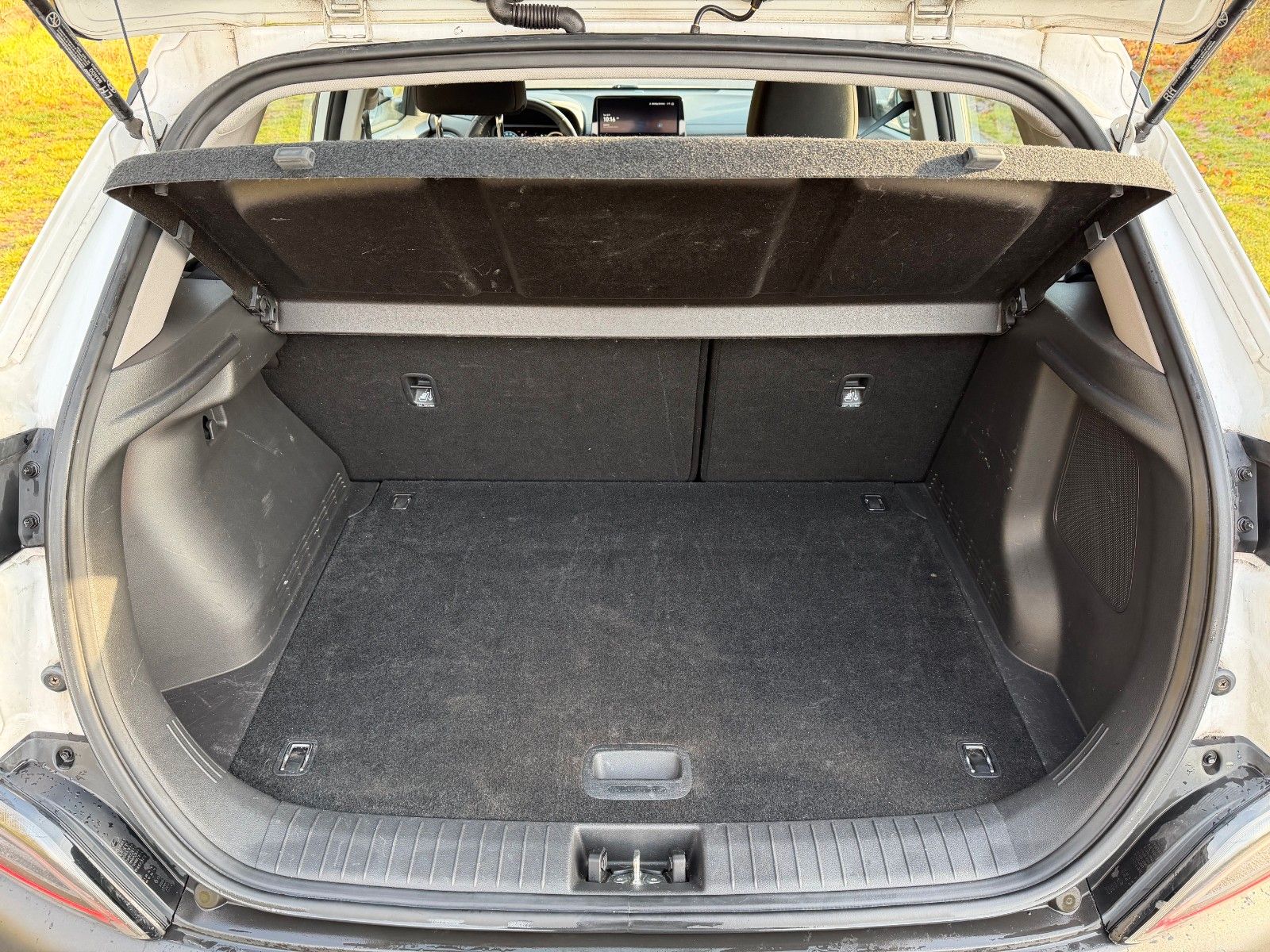 Fahrzeugabbildung Hyundai KONA 1.6 GDI HEV Trend *Navi*Allwetter*LED*RFK*