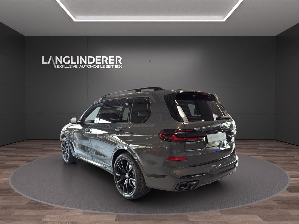 BMW X7 M60