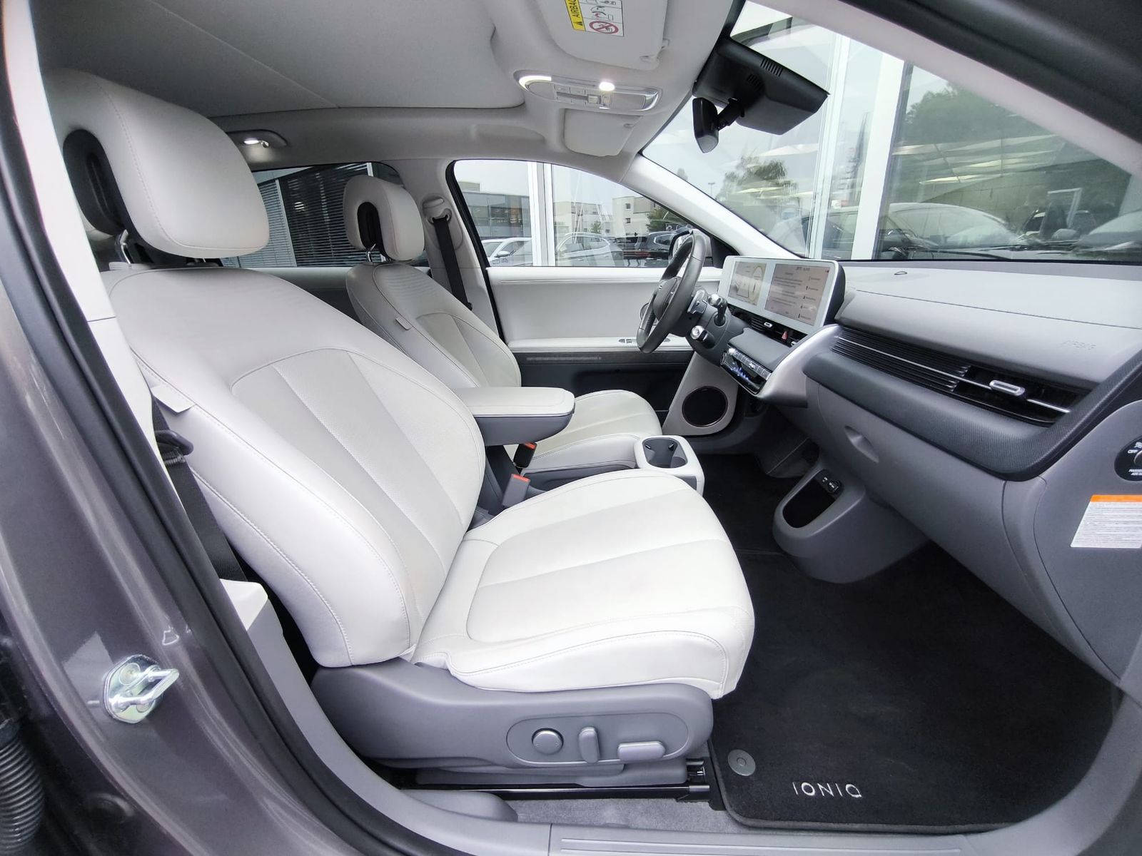 Fahrzeugabbildung Hyundai Ioniq 5 Techniq PANO+NAVI+LED+SHZ+KAMER+ACC+19"+