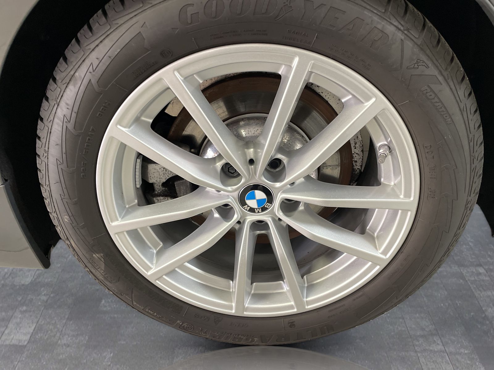 BMW 330 - Bild 14