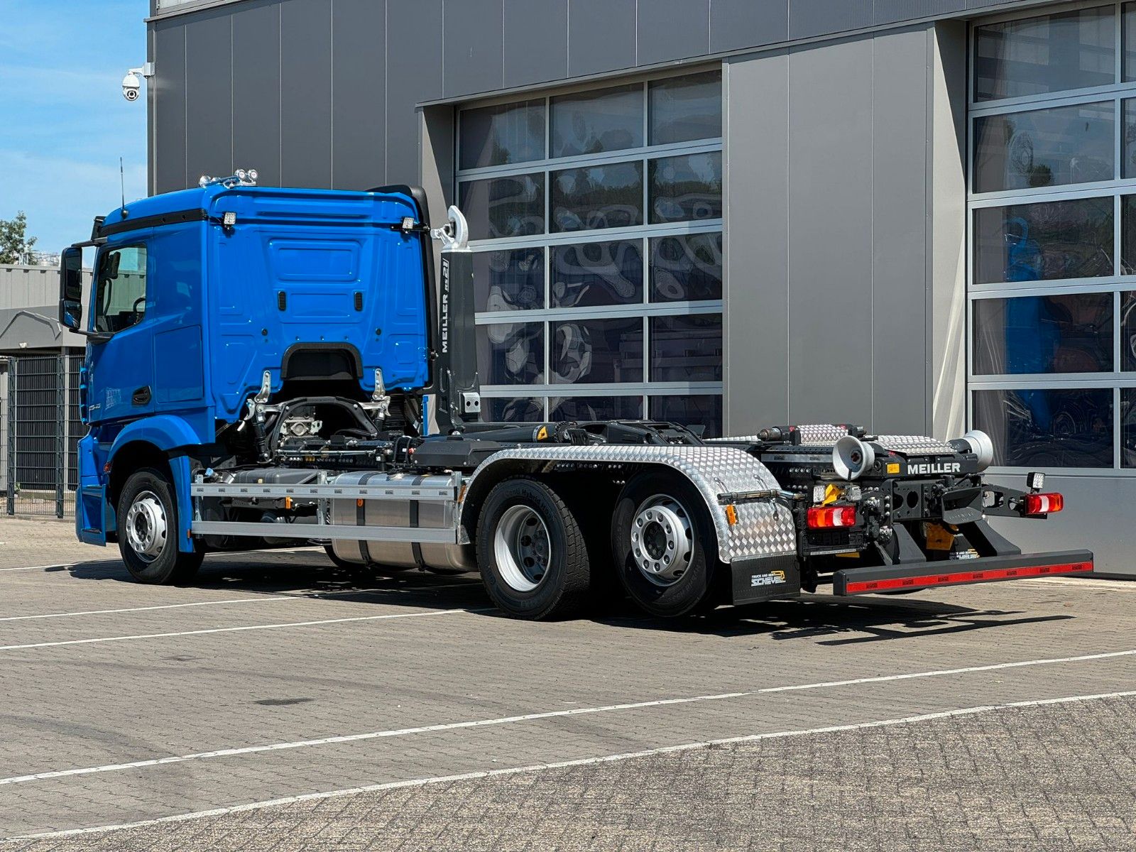 Fahrzeugabbildung Mercedes-Benz Actros 2545 6x2 MEILLER 21.70 Lenk/Lift *NEU*