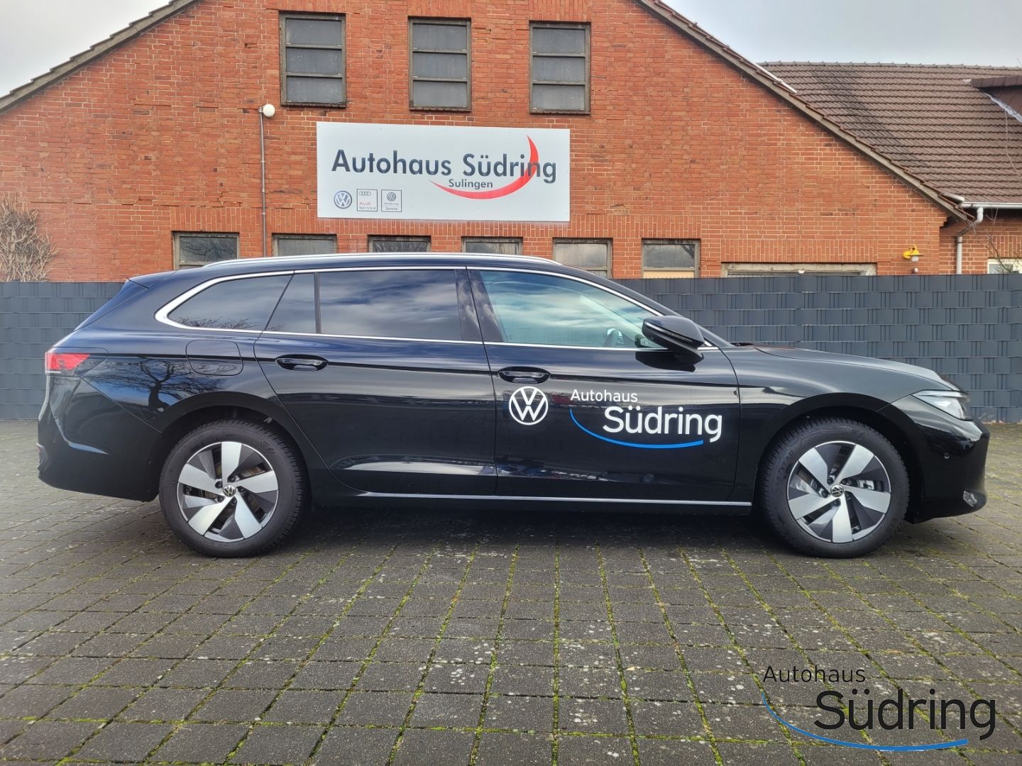 Passat Variant 1,5 TSI eHybrid Business HUD AHK