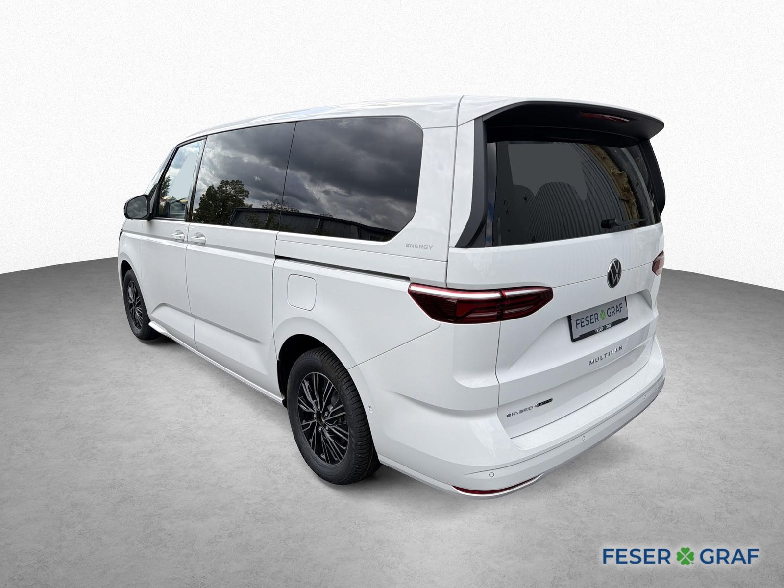 Volkswagen T7 Multivan ENERGY Motor: 1,5 l eHybrid OPF 4MOT imagem 3