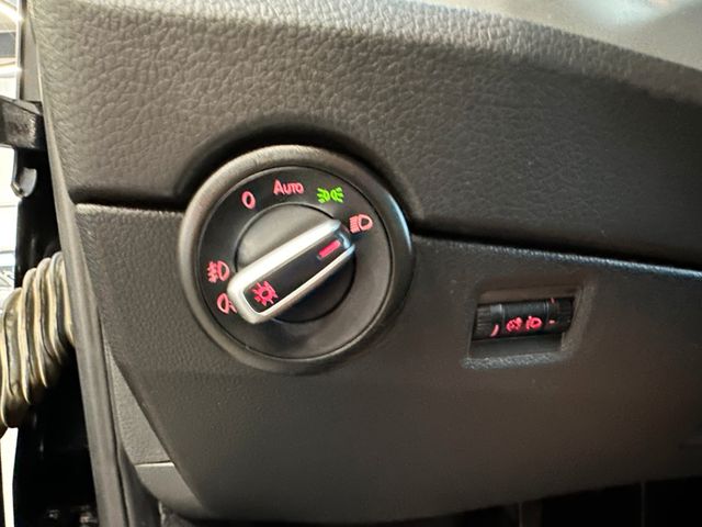 MYAUTOCENTER – Gebraucht- und Jahreswagen mit Werkstattservice in Pfaffenhofen Volkswagen T6 Multivan Comfortline 4Motion *WLAN*Klima*Navi