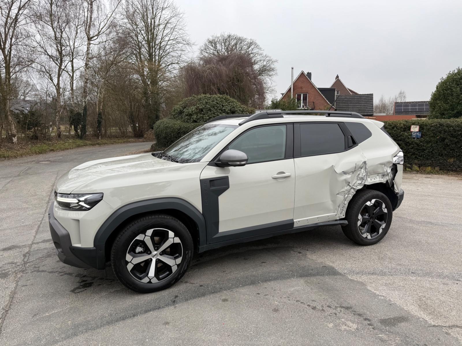 Dacia Duster III Hybrid 140 Journey