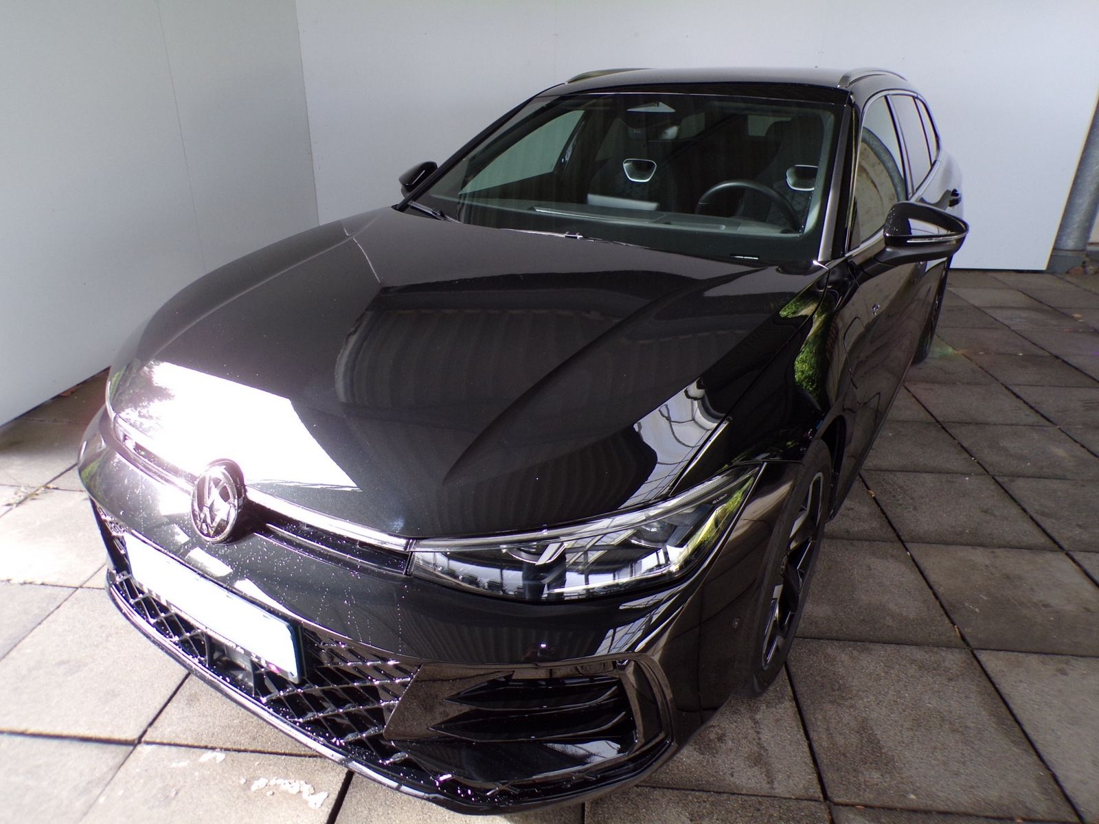 Volkswagen PASSAT VARIANT 1.5 TSI DSG R-LINE HYBRID AHK+MAT imagem 3