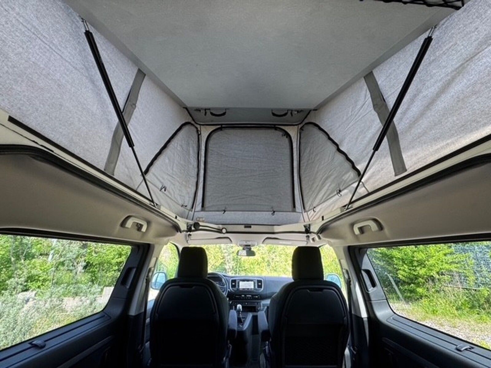 Fahrzeugabbildung Pössl Vanster Spacetourer 150 PS AHK,Sicherheitspaket5