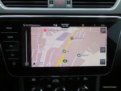 SKODA Superb Combi 2.0 TDI Style Business Ahk ACC Rfk SKODA Superb Combi 2.0 TDI Style Business Ahk ACC Rfk