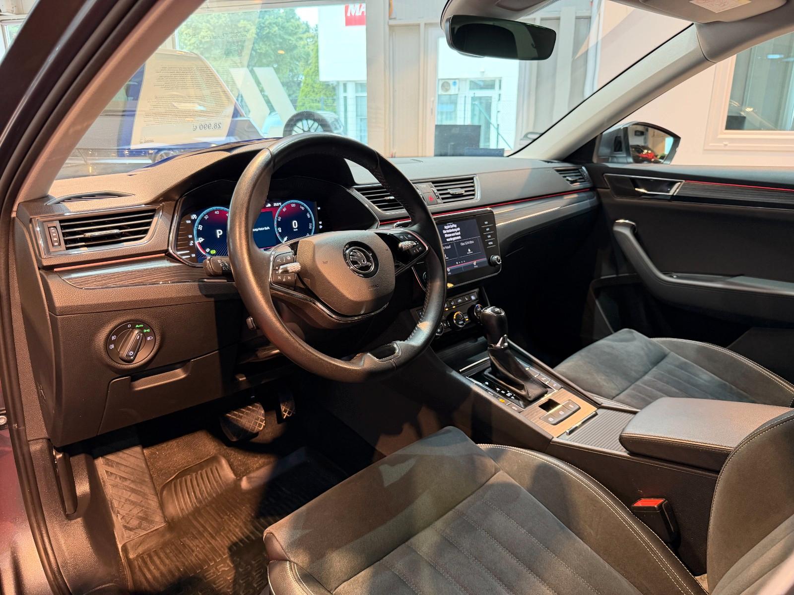 Skoda Superb Combi 2.0 TDI 4x4 DSG Style *LED*AHK*, миниатюра 13