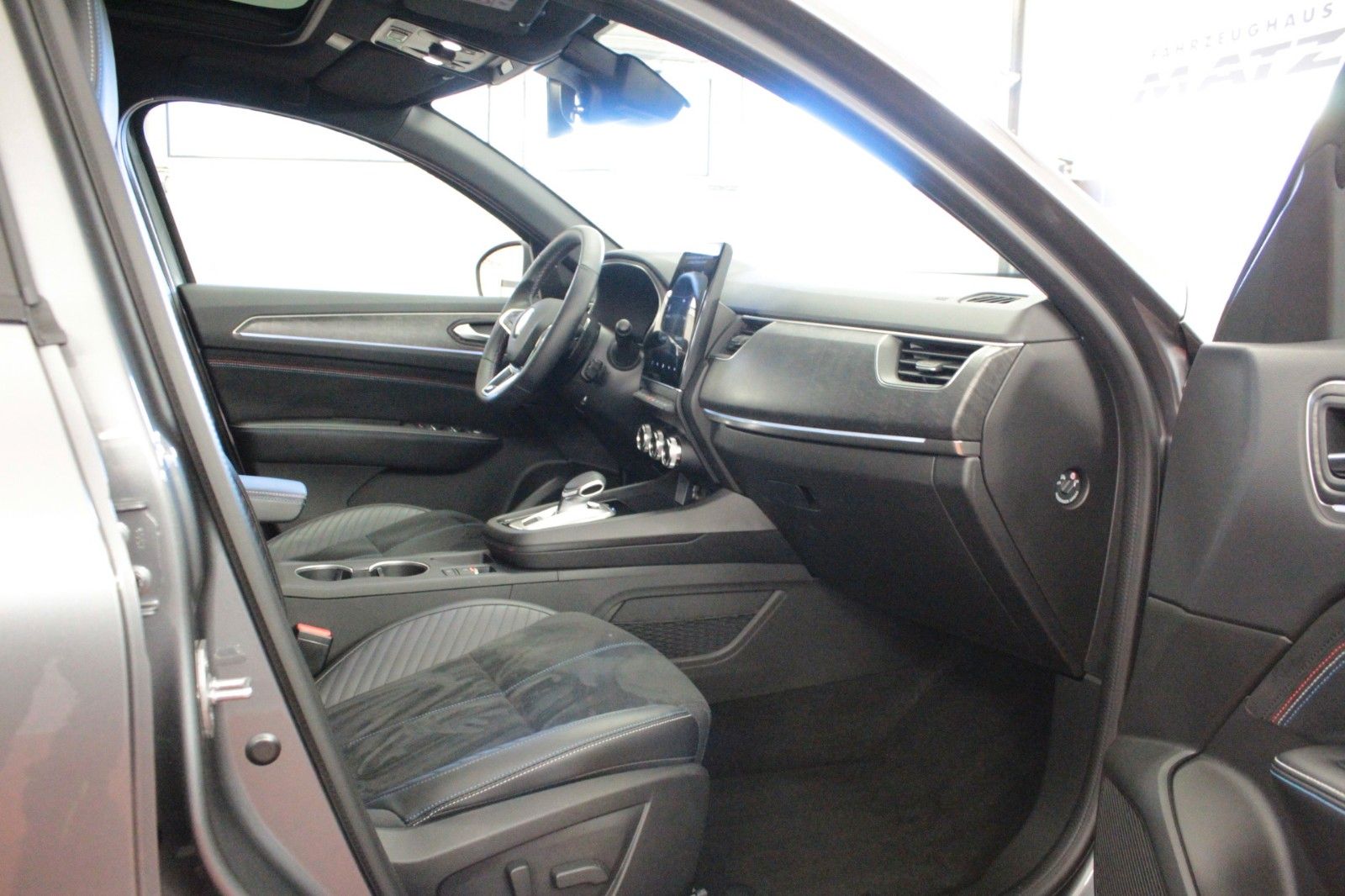 Fahrzeugabbildung Renault Arkana Mild Hybrid 160 EDC Esprit Alpine*15098*