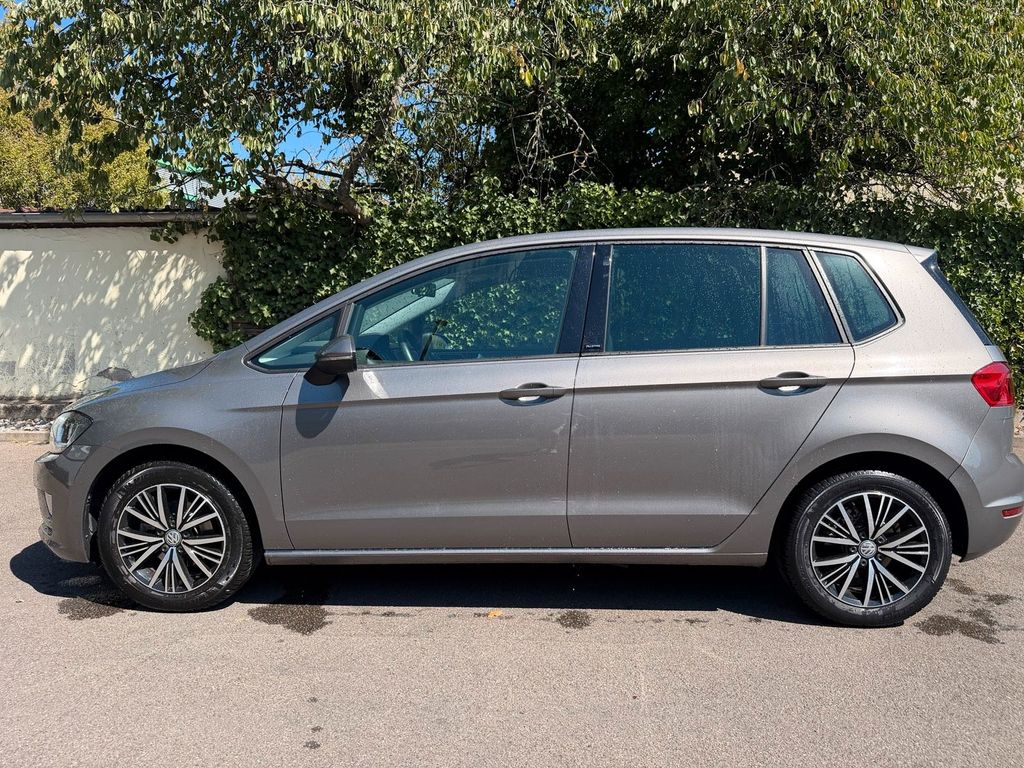 Image of Volkswagen Golf Sportsvan