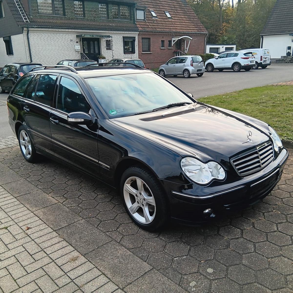 Mercedes-Benz C 180