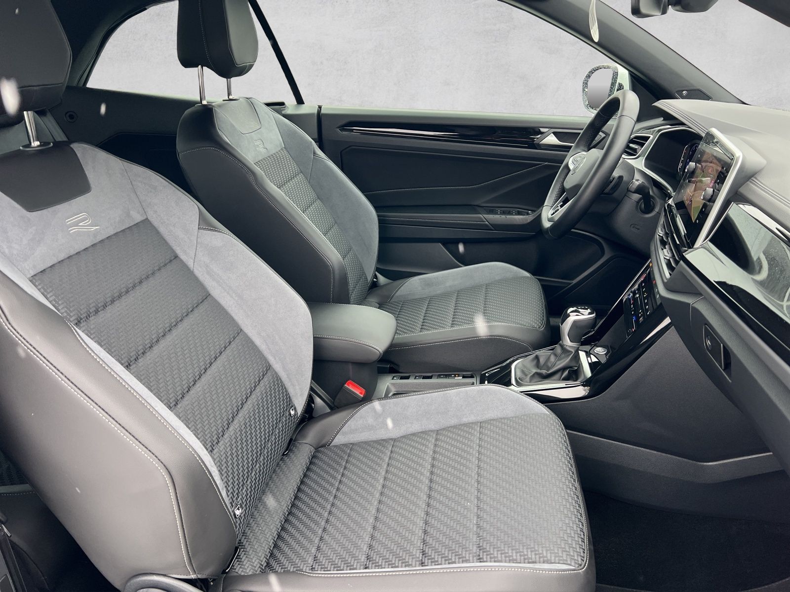 T-Roc Cabriolet R-Line 1.5 l TSI DSG AHK*Navi*Ka