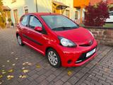 Toyota Aygo AYGO Cool - Toyota Aygo (X) aus 2012