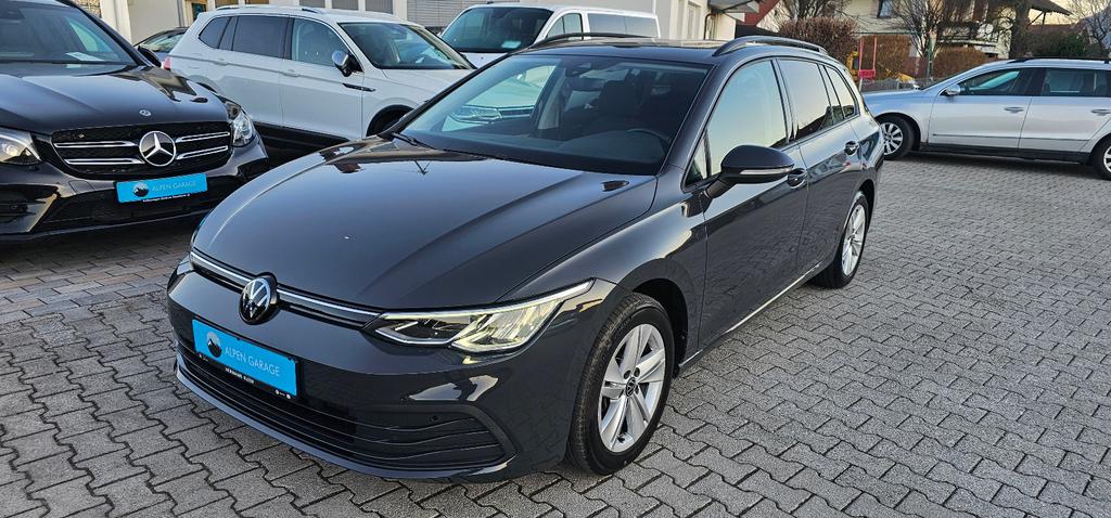 Volkswagen GolfVIII20TDIVariantLifeVirtualDABLED 2022