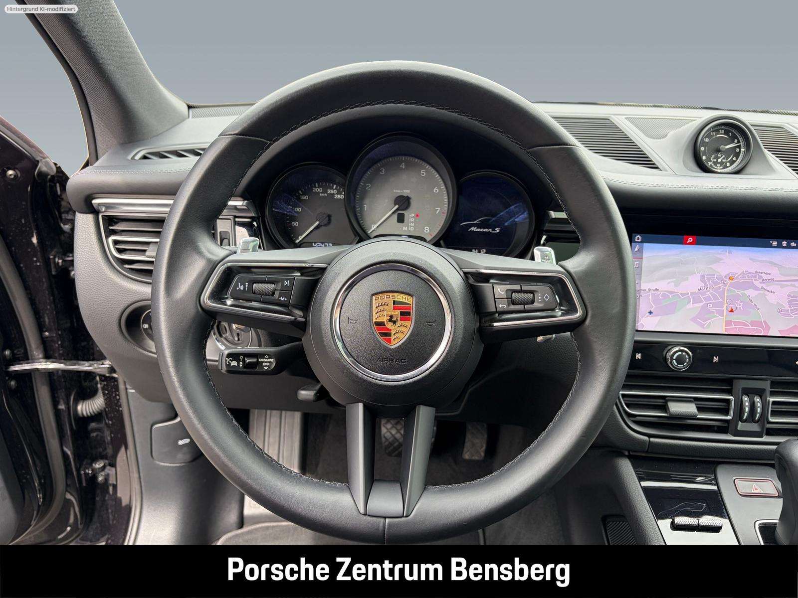 Porsche Macan S