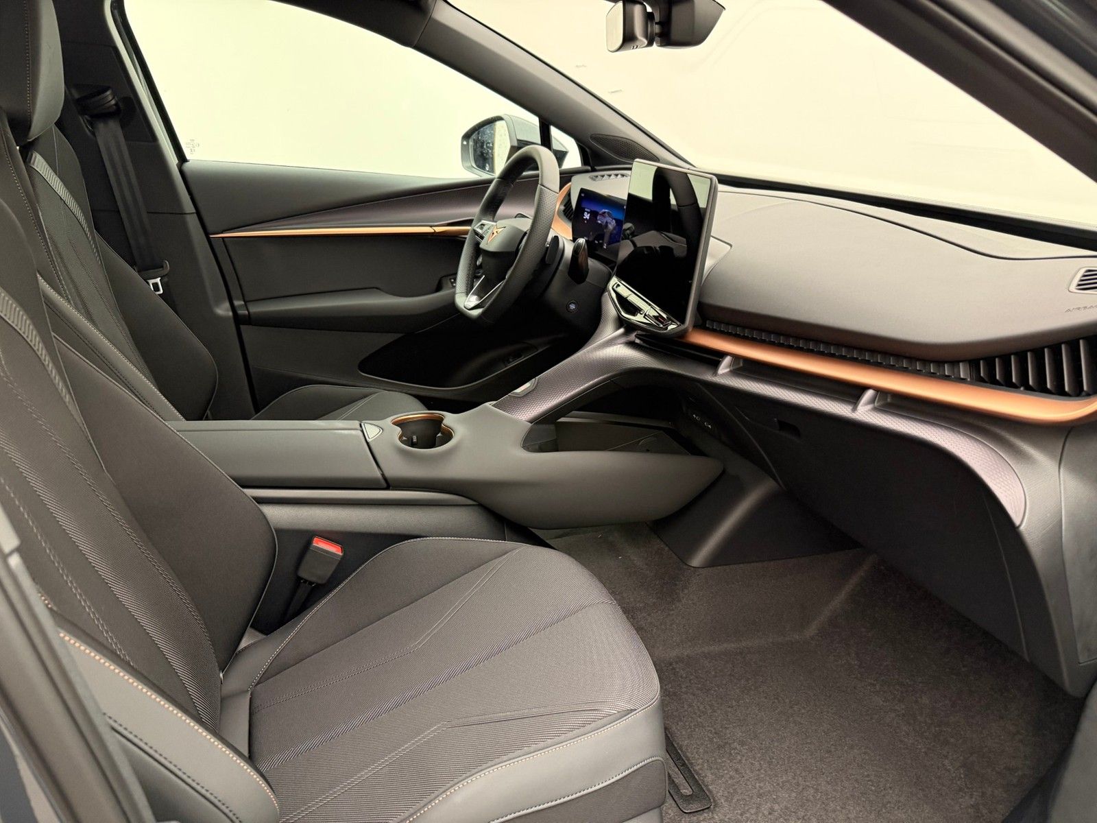 Cupra Tavascan Endurance 286PS 77kWh DriveWärmep imagem 3