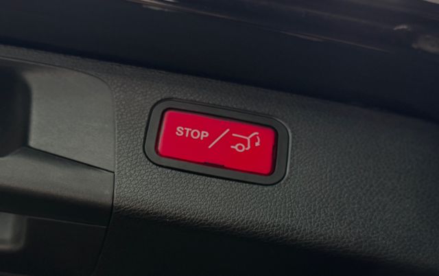 Mercedes-Benz E 200 T Avantgarde*ANHÄNGER*CAM*LED*NAVI*LEDER*