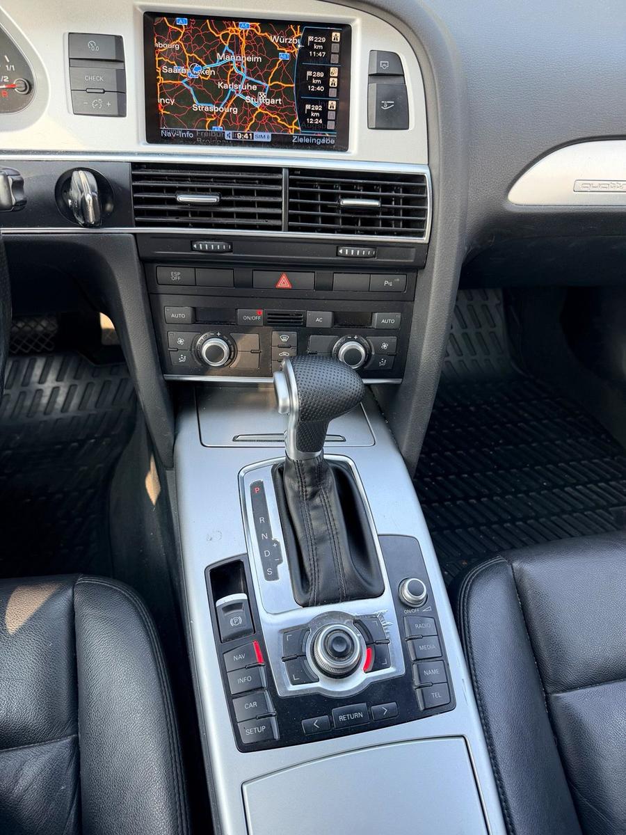 Audi Quattro 2012 — photo 14
