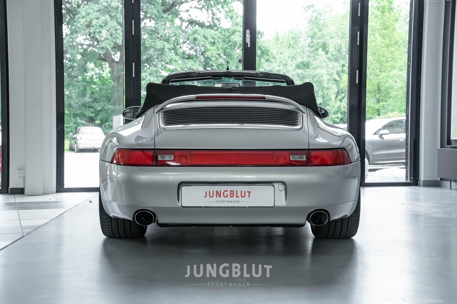 Porsche 993 Carrera Cabriolet, Tiptr. Deut. Auslieferung