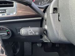 Fahrzeugabbildung Seat Ateca Xcellence 4Drive Navi LED AHK 1. Hand