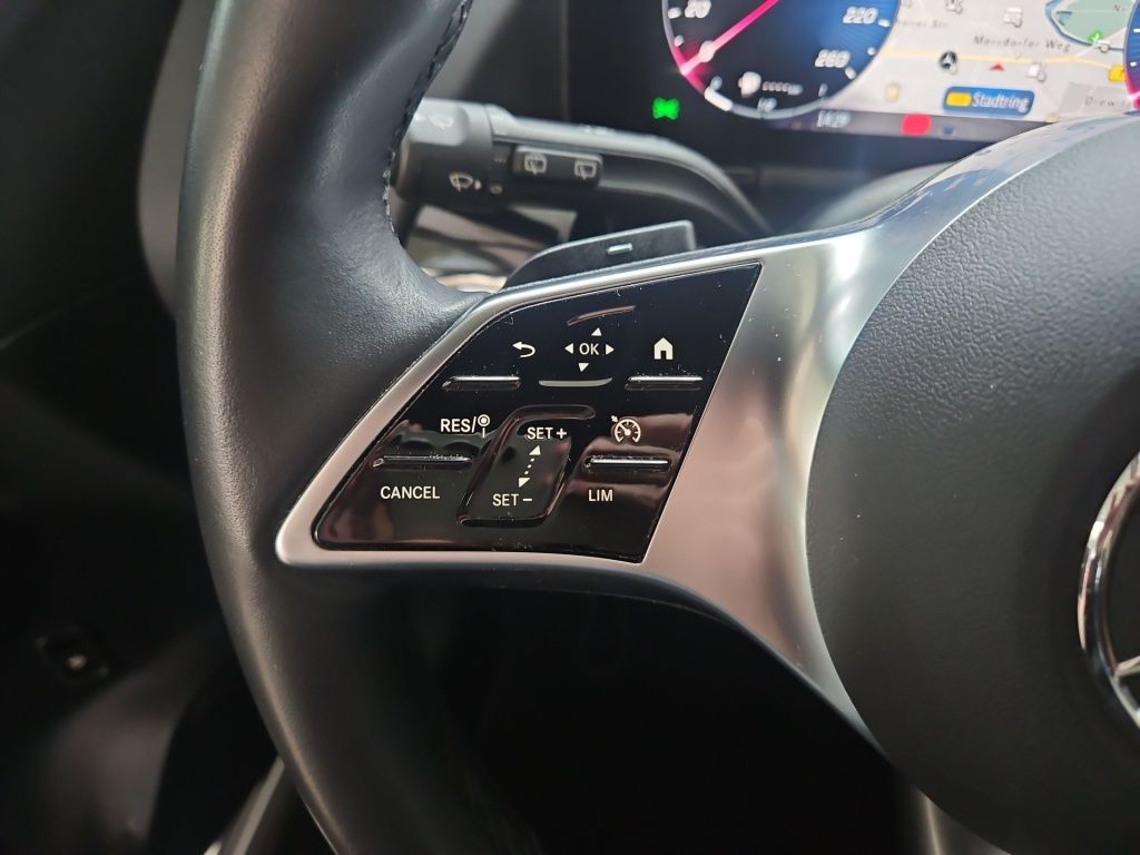 Fahrzeugabbildung Mercedes-Benz B 180 Progressive AHK Navi LED SHZ SpurH KAM DAB