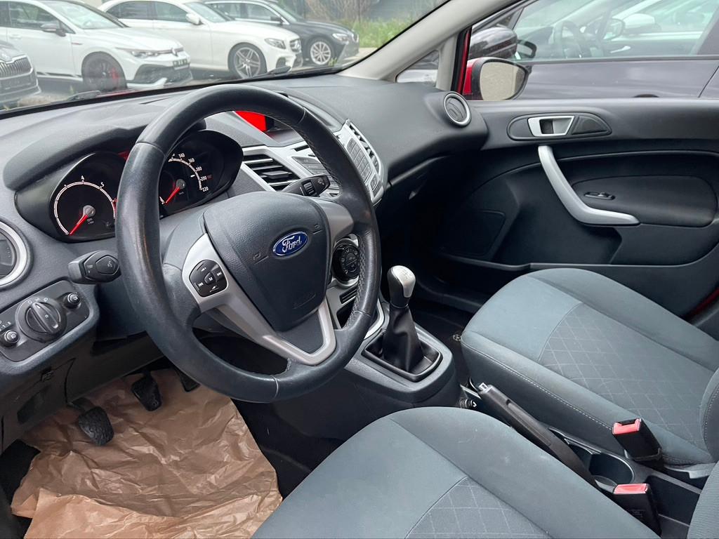Ford Fiesta Champions Edition* Klima*Bloutooth* 5-tür