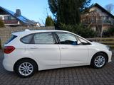 BMW 218i Active Tourer Advantage mit Business Paket - gebrauchte Kleinwagen in Paderborn