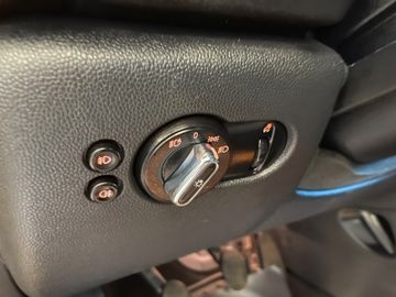 MINI Cooper SD *1.HAND*HEAD-UP*KAM*LED*PDC*TEMP*PANO*