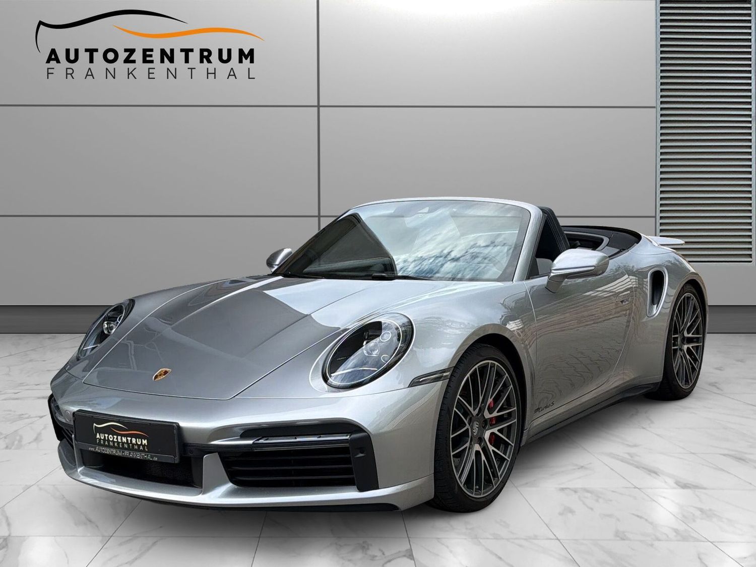 Porsche 992 Turbo Cabriolet BOSE PASM 360 APPROVED 5 27