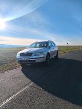 Skoda Octavia Combi 2.0 FSI TÜV bis 2027 - Skoda Octavia: Fsi