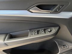 Fahrzeugabbildung Volkswagen Golf VIII Variant 2.0 TDI 110 kW Goal - AHK