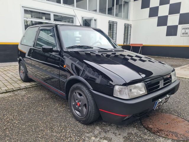 Fiat Uno turbo i.e. 3 porte EUROPA 1300 100 CV