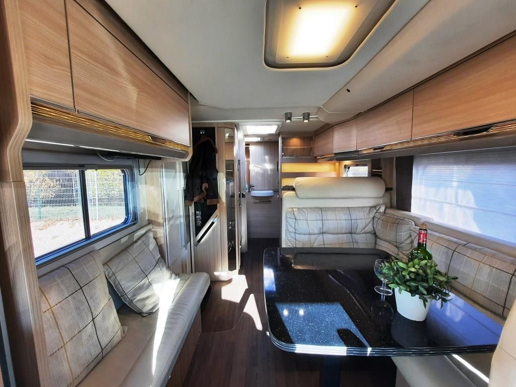 Fahrzeugabbildung Bürstner Ixeo IT 680 G HÄNDLER UND GEWERBE!