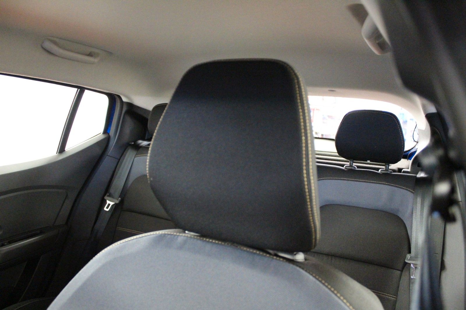 Fahrzeugabbildung Dacia Sandero Stepway TCe 110 Expression*Winterp.*MY26