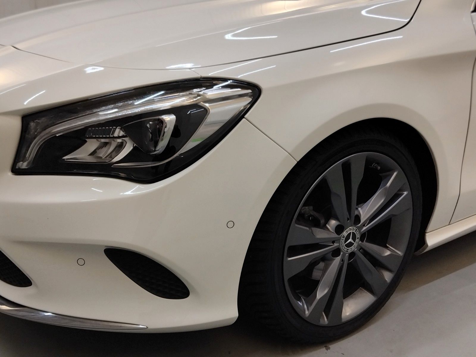 Mercedes-Benz CLA 200 (06/2017, Benzin)