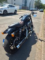 Harley-Davidson Roadster - HARLEY-DAVIDSON ROADSTER