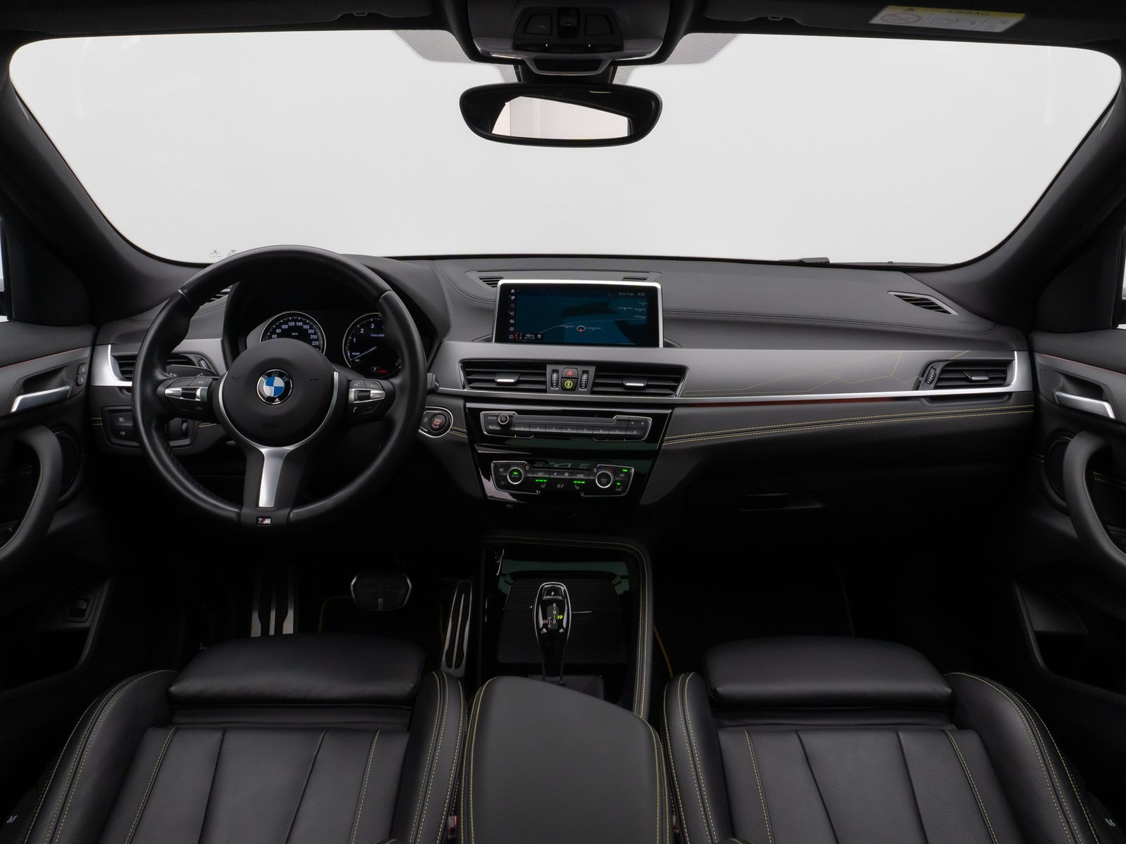 Fahrzeugabbildung BMW X2 sD18i M Sport Edition Panorama Kamera 19Zoll