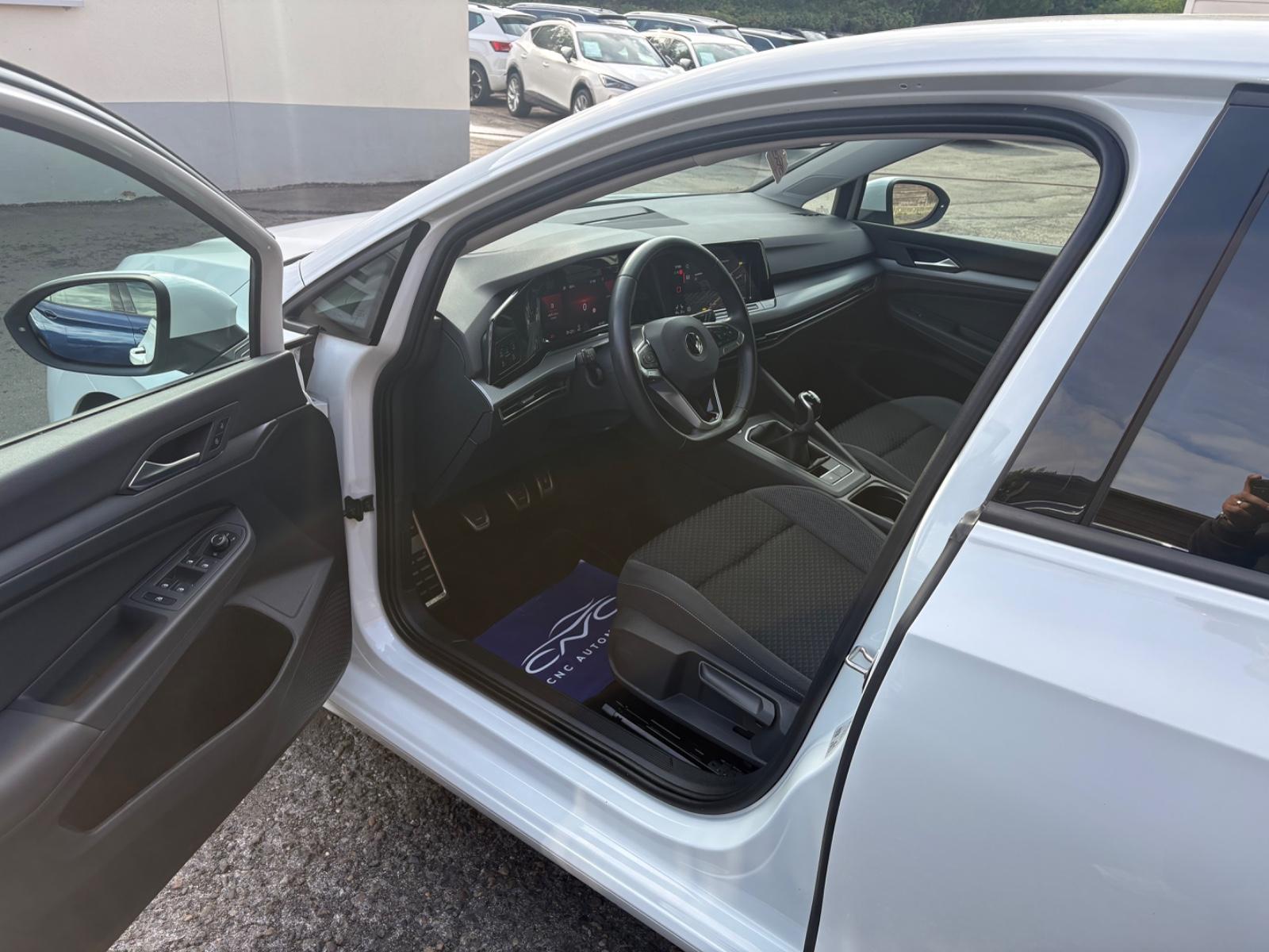 Volkswagen Golf VIII Lim. Active StHz/HuD/Kamera/ACC/Ambien, миниатюра 9