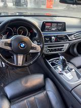 BMW 730d xDrive - - blaue BMW 730