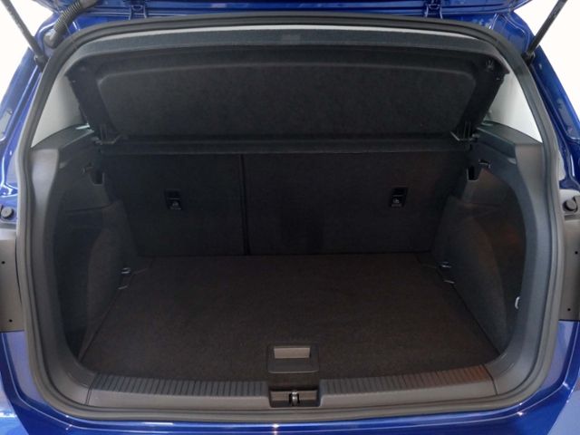Fahrzeugabbildung Volkswagen T-Cross Life 1.0 TSI | RFK ACC Navi